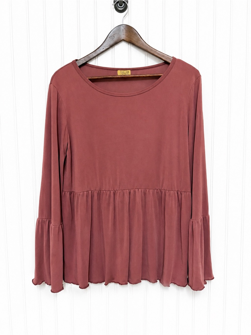 Women's Whimsical Top Size M Peplum Bell Sleeve Fall Boho Peasant Feminine 90's